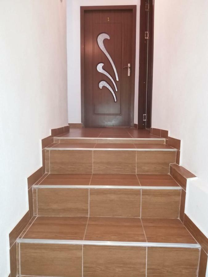 Hotel Lip Si Ely Dîmbovicioara Exteriér fotografie